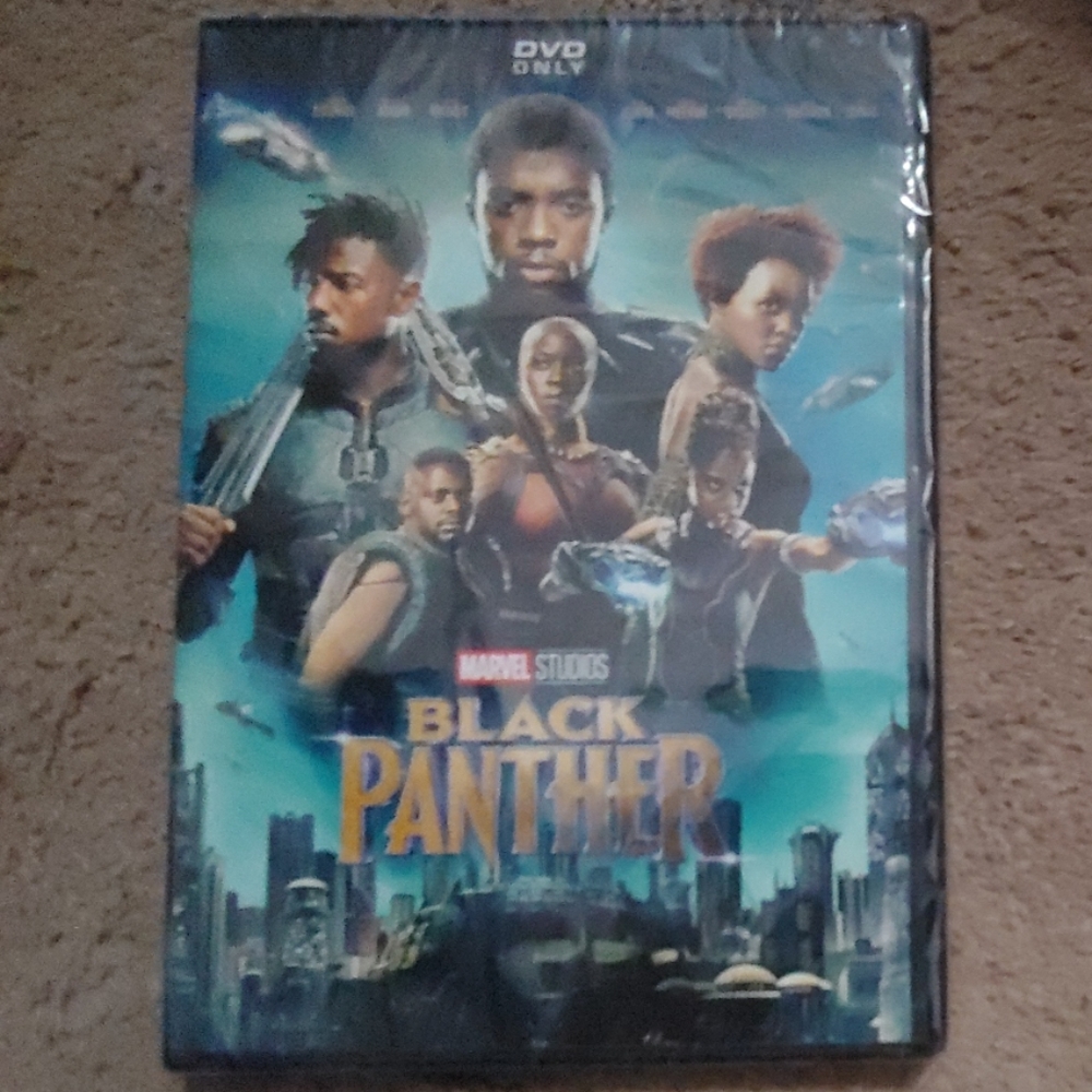 Black panther dvd